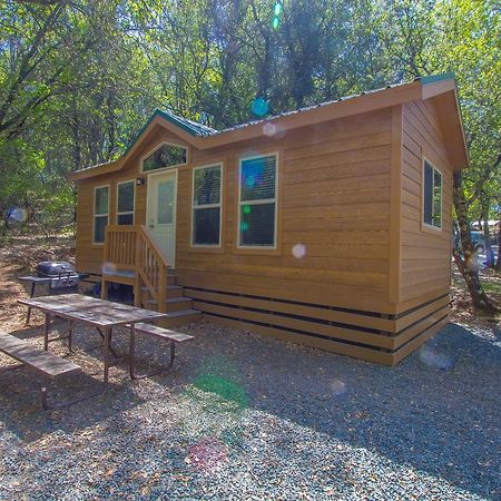 Oakzanita Springs Camping Resort Cottage 4 Descanso Exterior photo