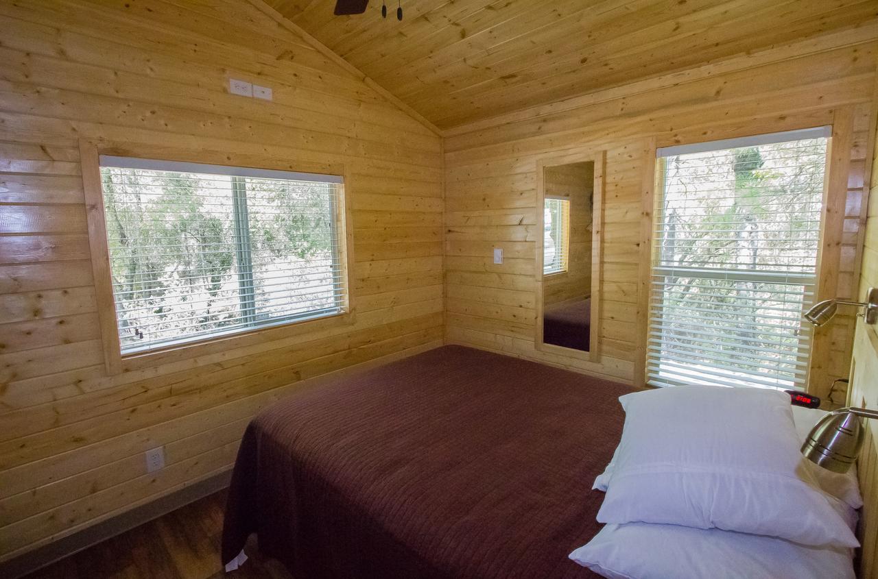 Oakzanita Springs Camping Resort Cottage 4 Descanso Exterior photo